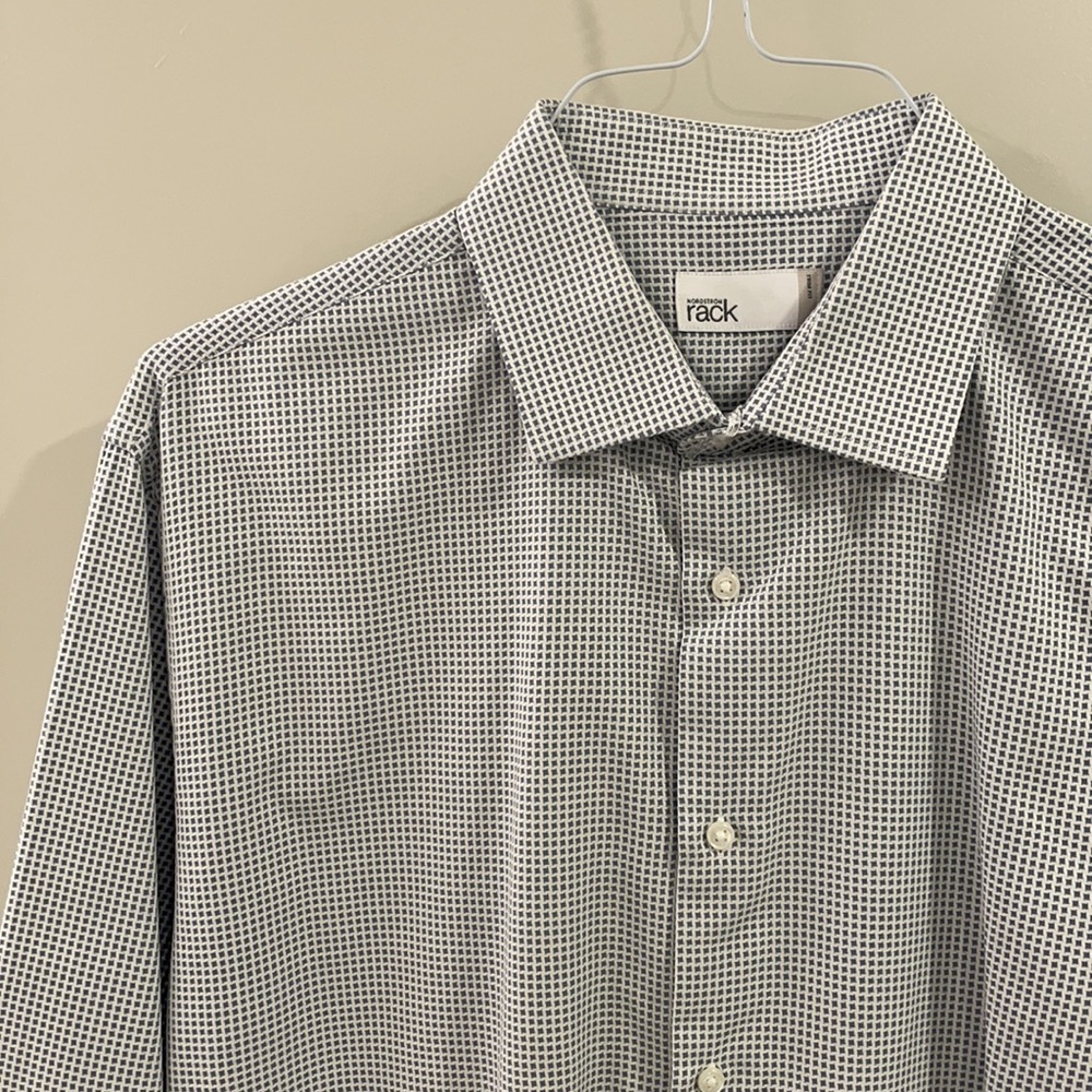 EUC Nordstrom Rack Blue and White Shirt